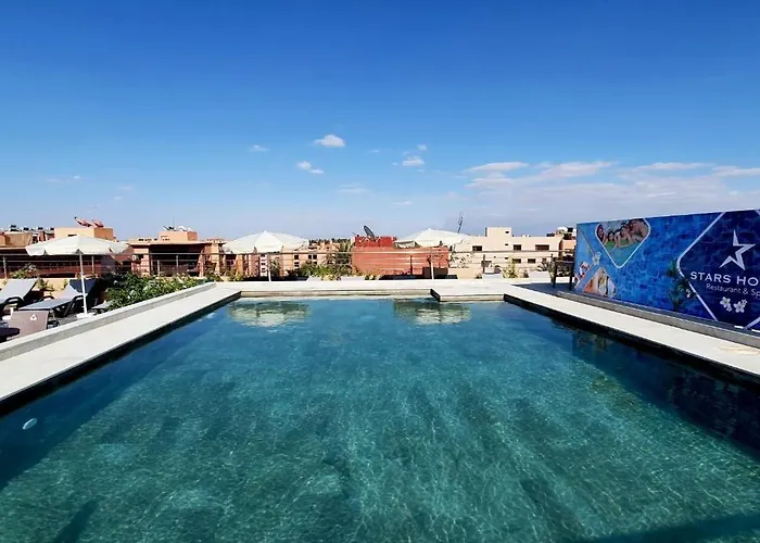 Stars Hotel